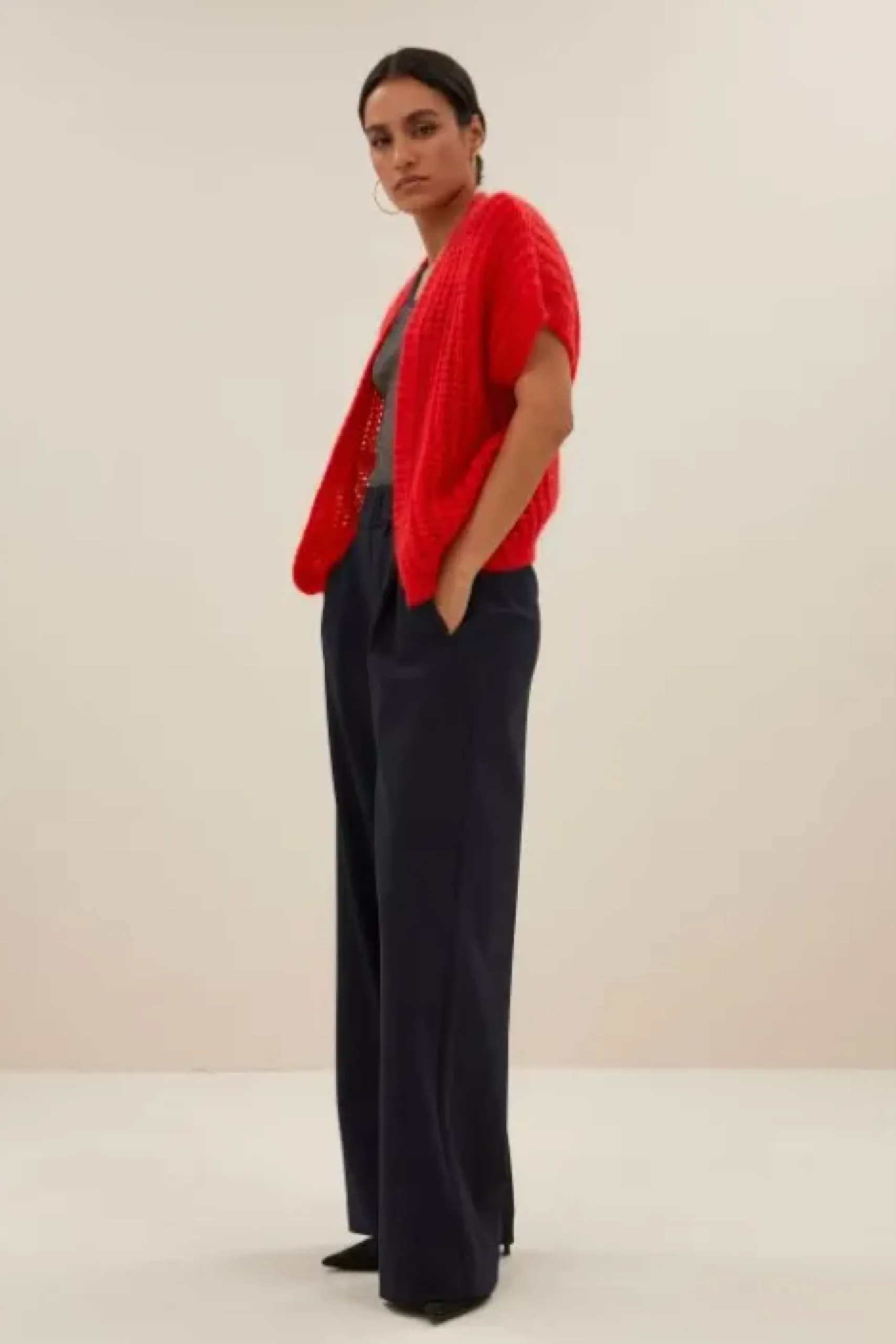 By bar Gilets<anna cardigan | lipstick