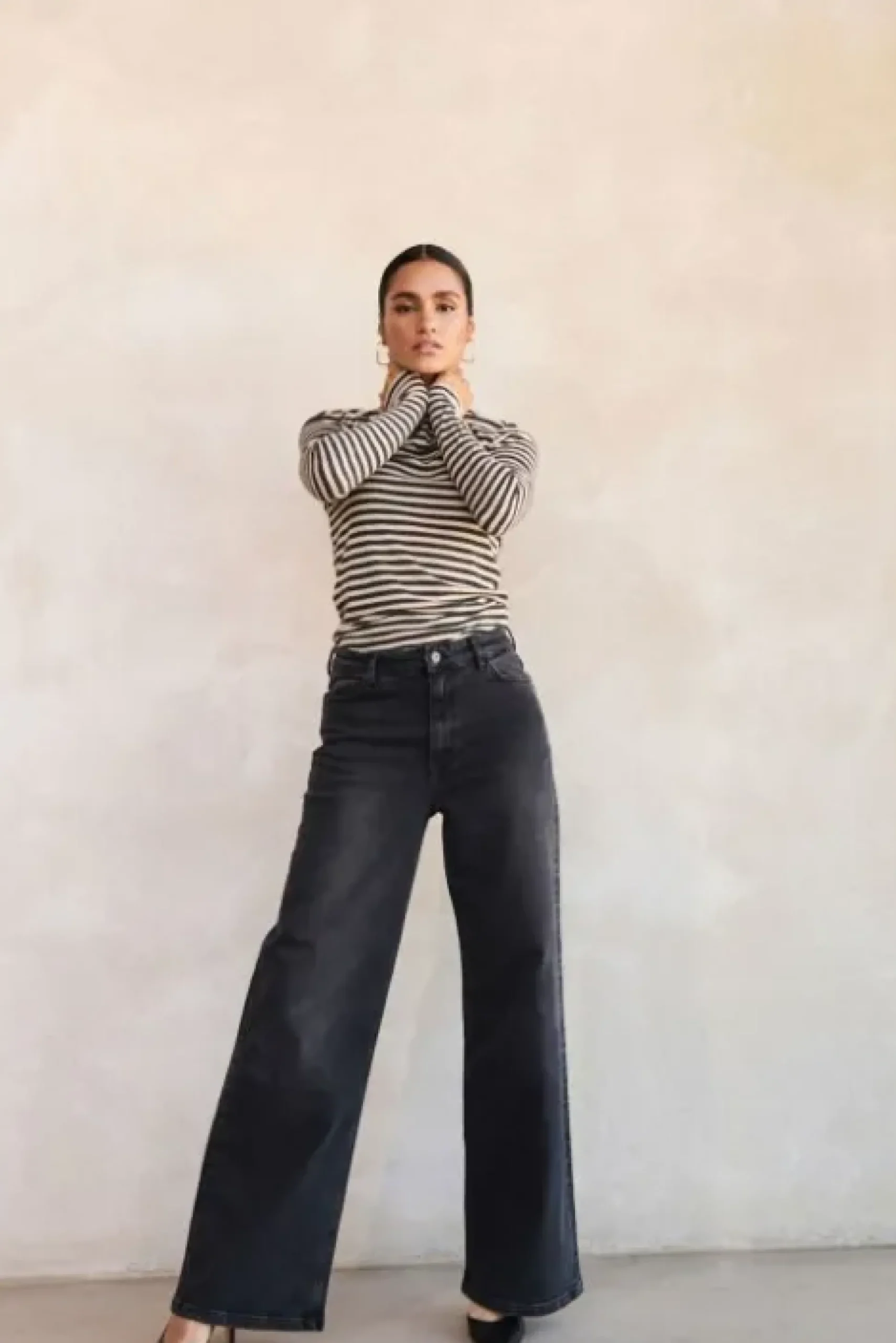 By bar Tops & T-shirts<basic ls stripe top | chalk
