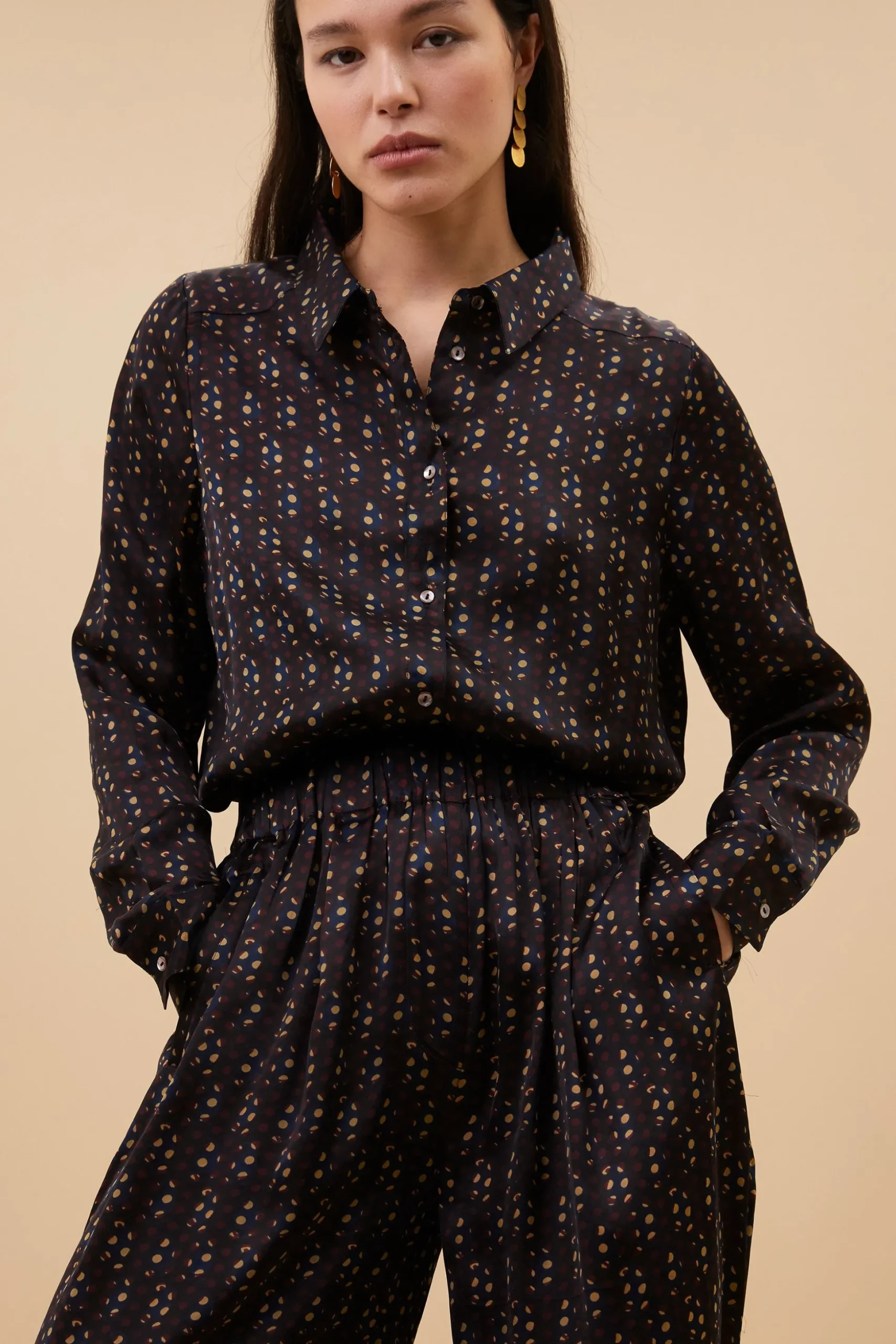 By bar Chemisiers<dina paisley blouse | paisley dots