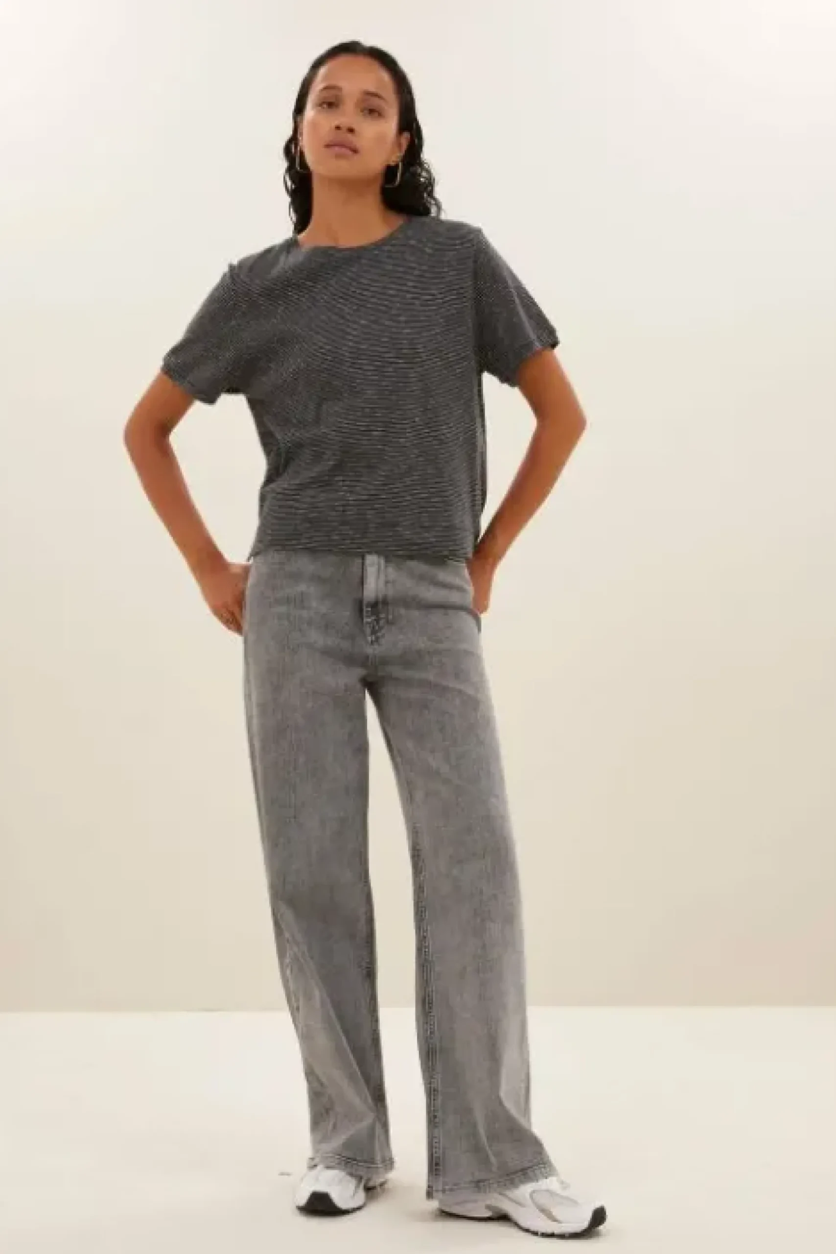 By bar Tops & T-shirts<hope thin stripe top | jet black