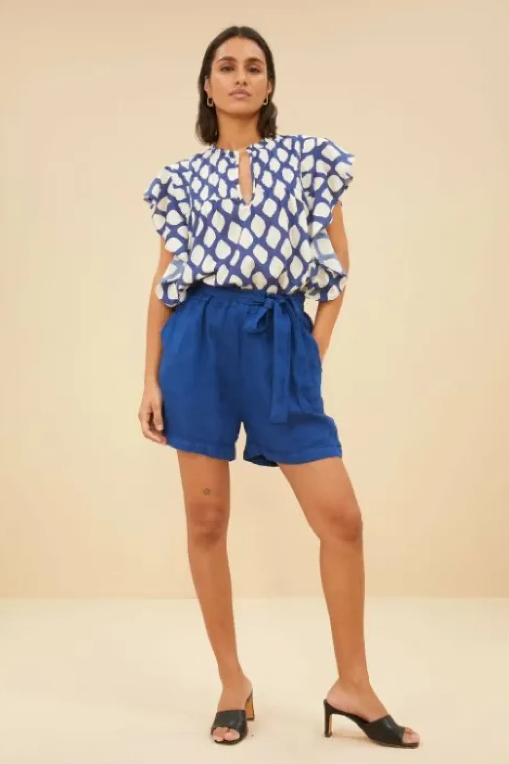 By bar Combinaisons<june linen shorts | kingsblue