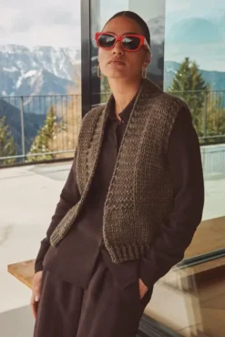 By bar Gilets & Spencers|Gilets<levi gilet | cafe noir