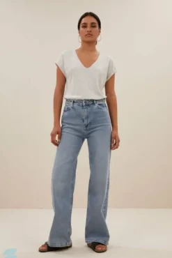 By bar Tops & T-shirts<momi logo top | light grey melee