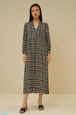 By bar Robes<ravi khandi dress | khandi print